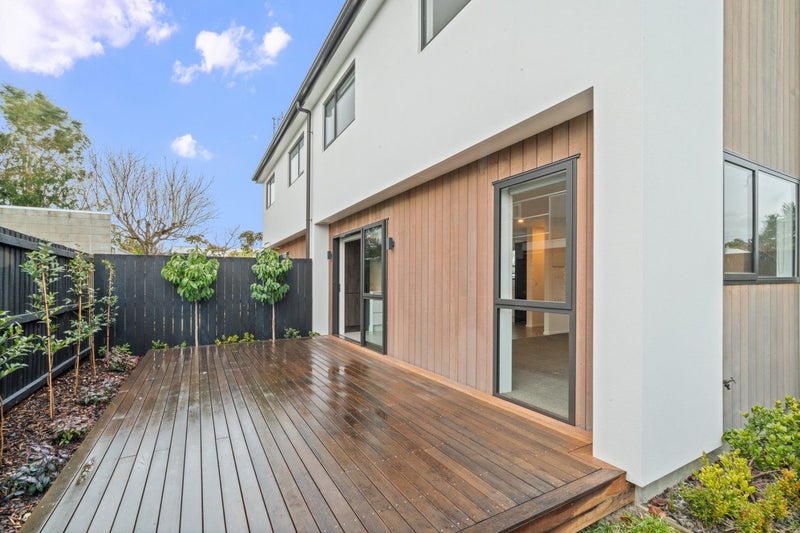 3/27 Winton Street, St Albans, Christchurch - Carousel 1
