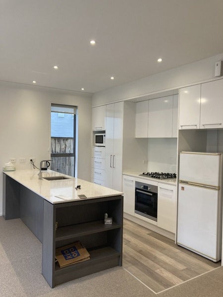 89 Tephra Boulevard, Stonefields, Auckland - Carousel 2
