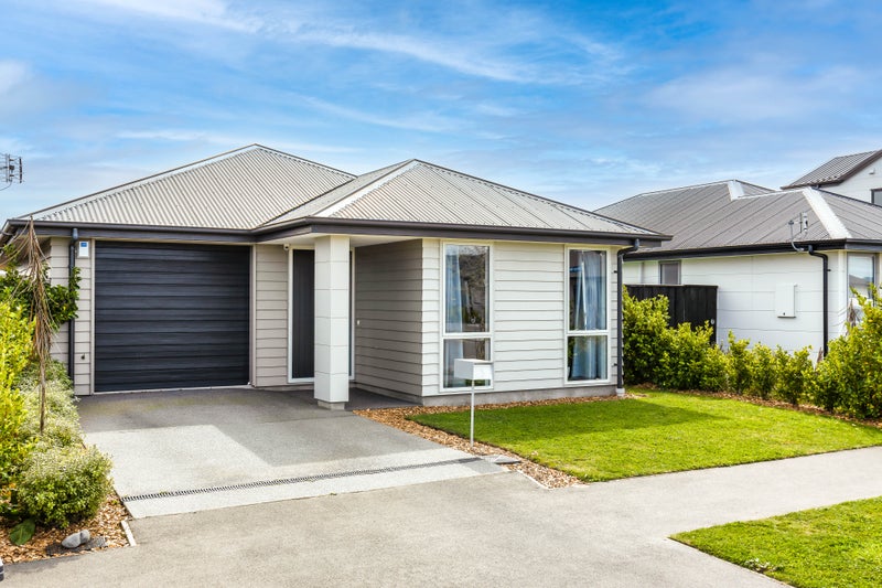 5 George West Square, Wigram, Christchurch - Carousel 1