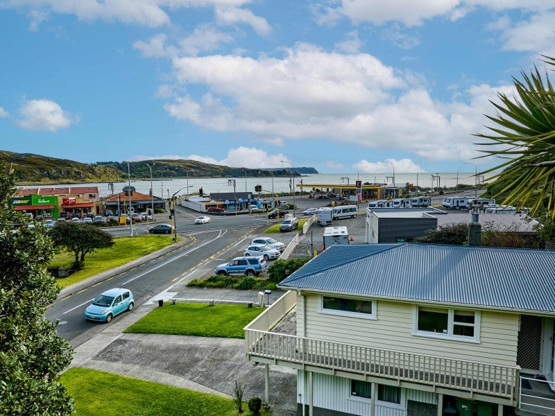 9 Acheron Road, Paremata, Porirua - Carousel 2