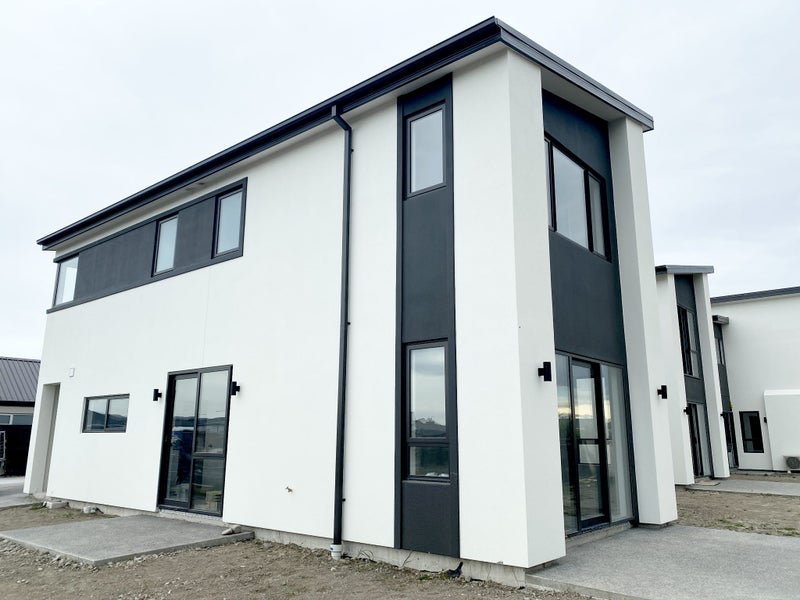 11 Grey Way Road, Russley, Christchurch - Carousel 1