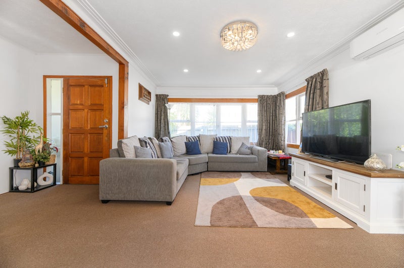 4 Clark Street, Manurewa, Auckland - Carousel 2