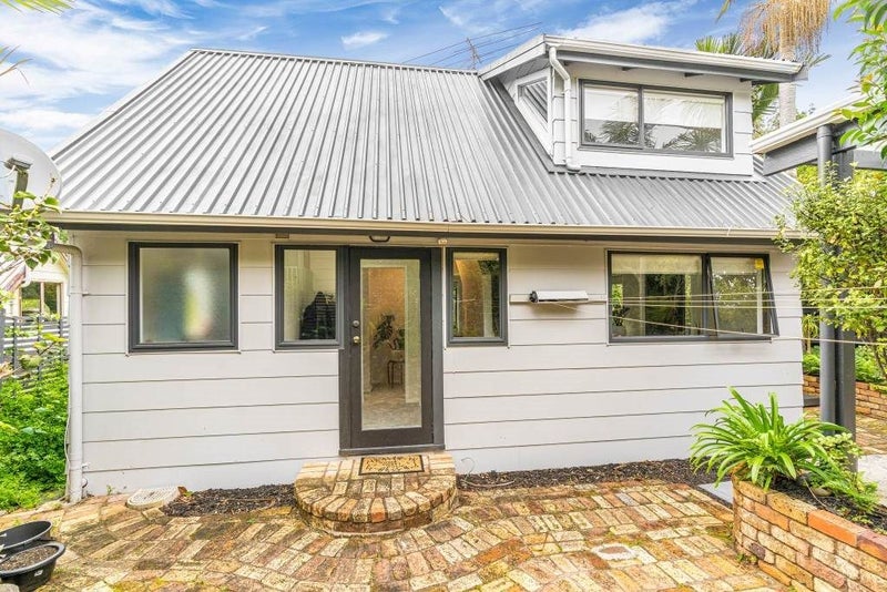 3/143 Balmain Road, Birkenhead, Auckland - Carousel 2