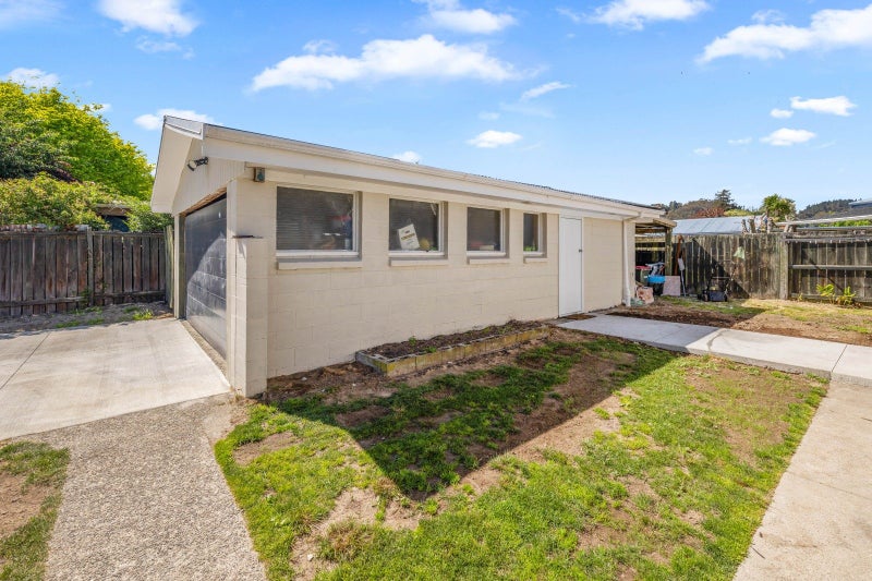 15 Compton Street, Fenton Park, Rotorua - Carousel 14