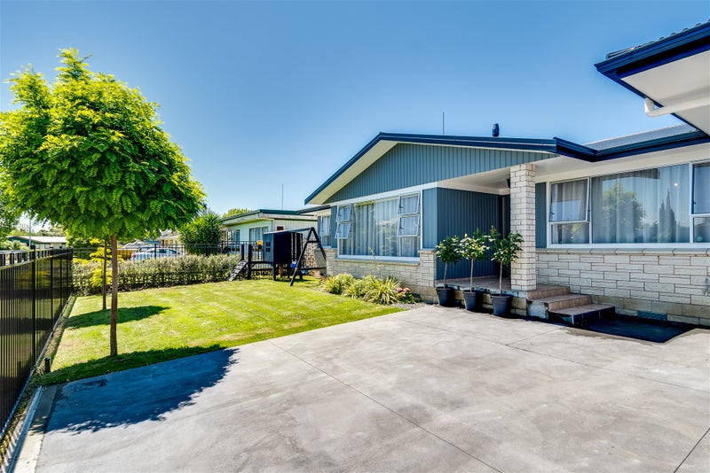 41 Titoki Crescent, Pirimai, Napier - Carousel 2