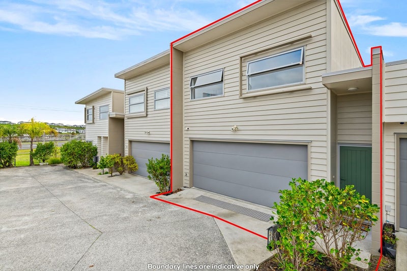 21 Karauria Lane, Orewa, Orewa - Carousel 1