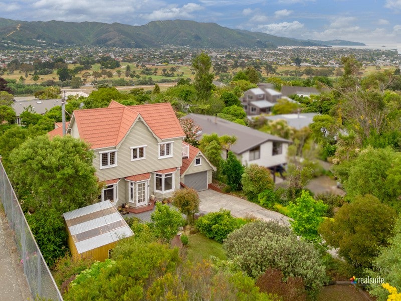 30 Belmont Terrace, Belmont, Lower Hutt - Carousel 26