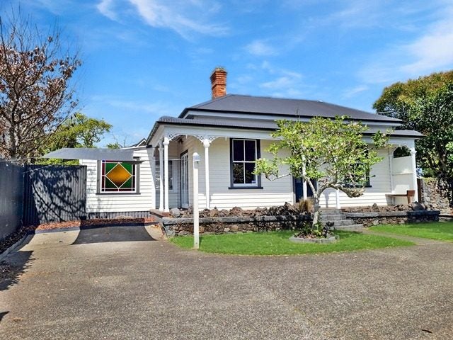 1/90 Taylors Road, Mount Albert, Auckland - Carousel 1