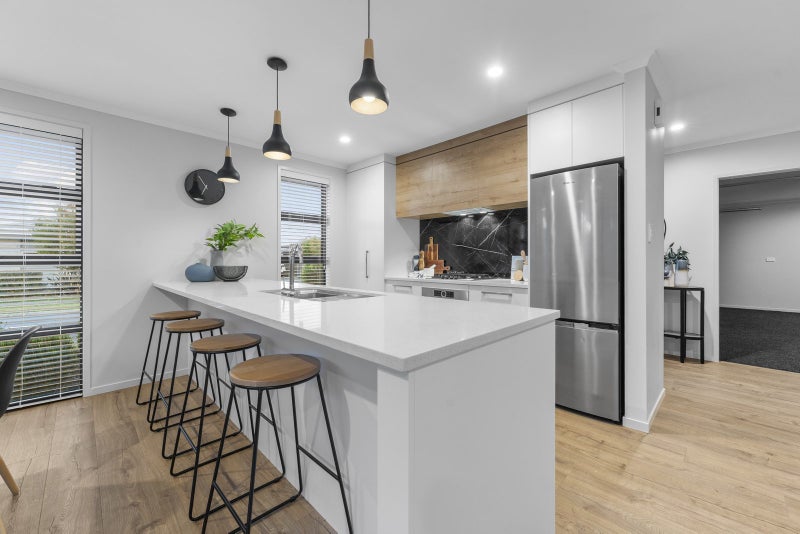 4 Muddle Lane, Pyes Pa, Tauranga - Carousel 2