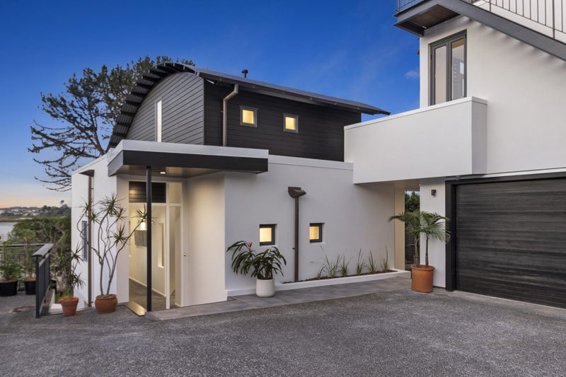 63A Beresford Street, Bayswater, Auckland - Carousel 2