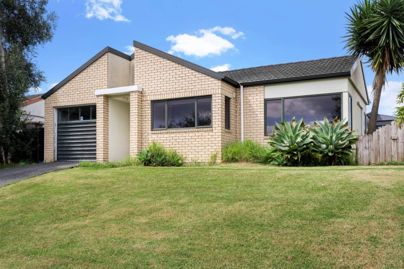 7 Blueridge Close, Sunnyvale, Auckland - Carousel 2