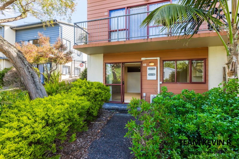 48 Malaspina Place, Papatoetoe, Auckland - Carousel 2