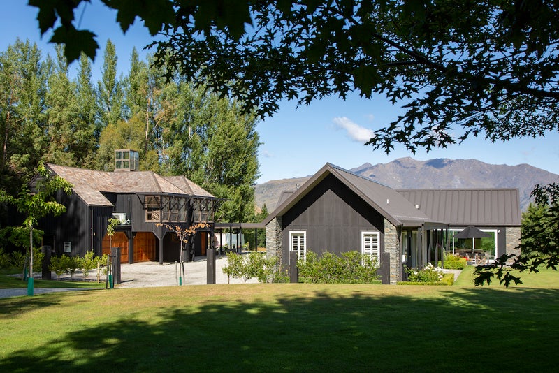 122 Slope Hill Road, LAKE HAYES, QUEENSTOWN - Carousel 1