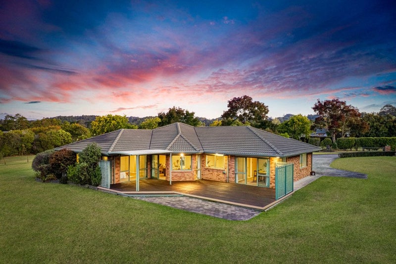 70A Shaw Road, Oratia, Auckland - Carousel 2