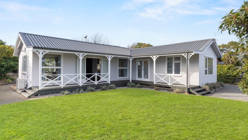 157 Pine Avenue, South New Brighton, Christchurch - Carousel 1