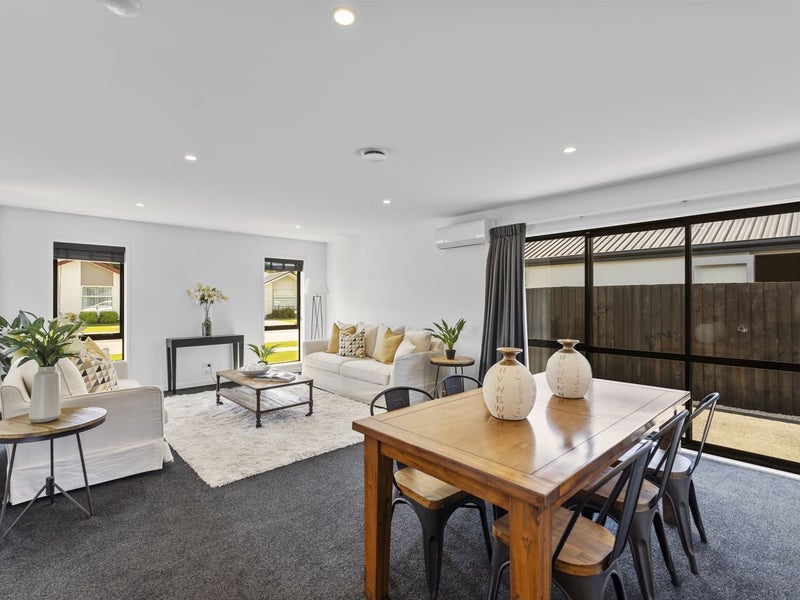 18 Robert Duncan Road, Belfast, Christchurch - Carousel 2