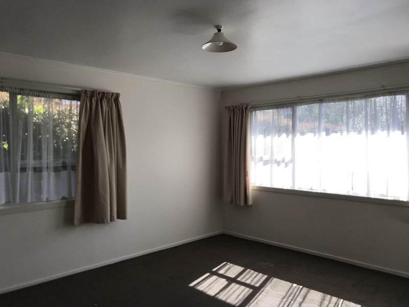 4/21 Strong Street, St Johns, Auckland - Carousel 2