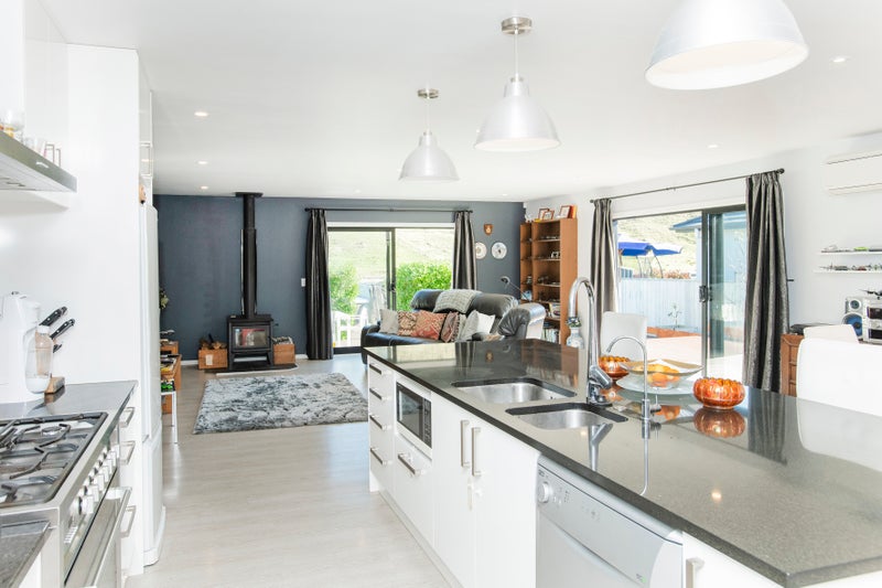 88 Hamilton Drive, Wainui, Gisborne - Carousel 2