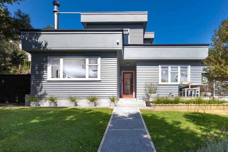 66 Camperdown Road, Miramar, Wellington - Carousel 1