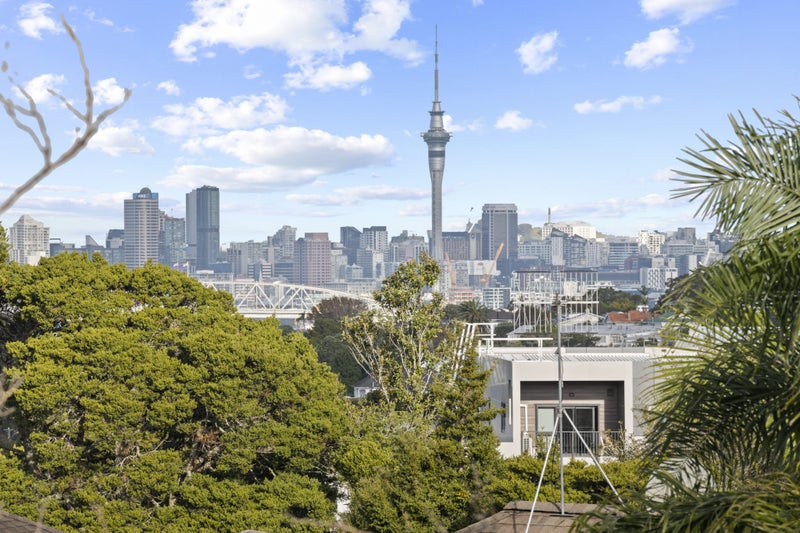 10A/268 Onewa Road, Birkenhead, Auckland - Carousel 1