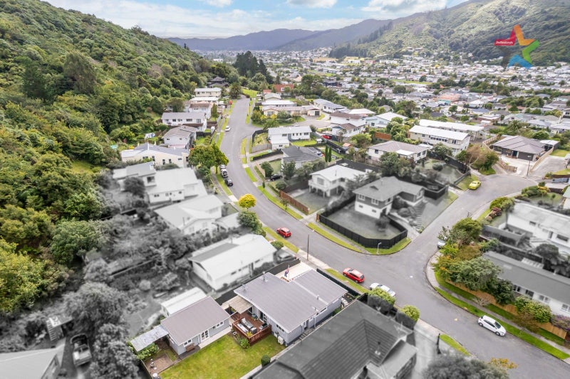 33 McGowan Road, Wainuiomata, Lower Hutt - Carousel 26