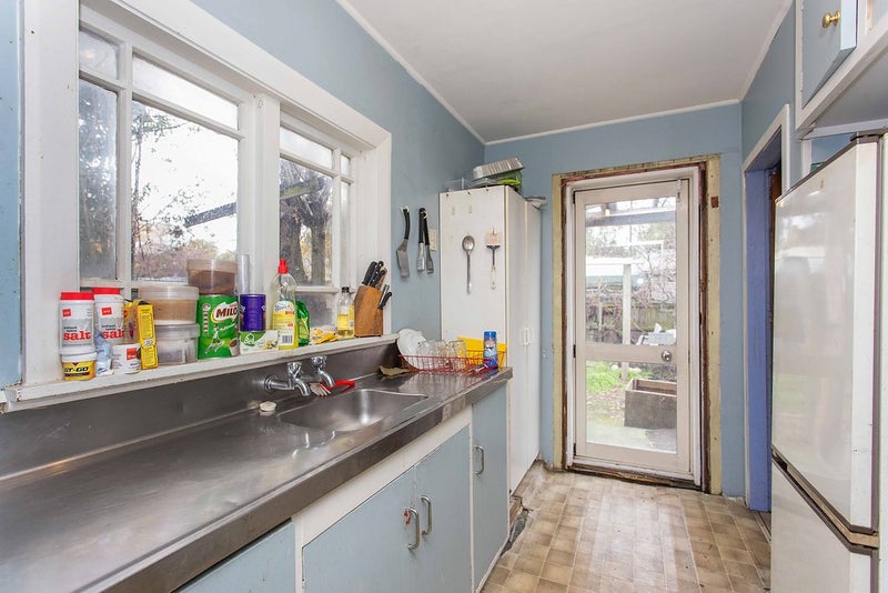 24 Walpole Street, Waltham, Christchurch - Carousel 2