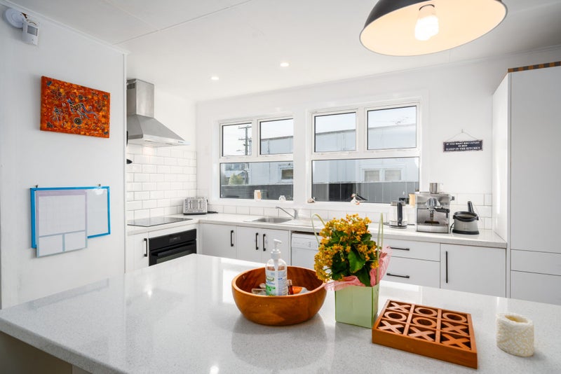 77 Miro Street, Trentham, Upper Hutt - Carousel 2