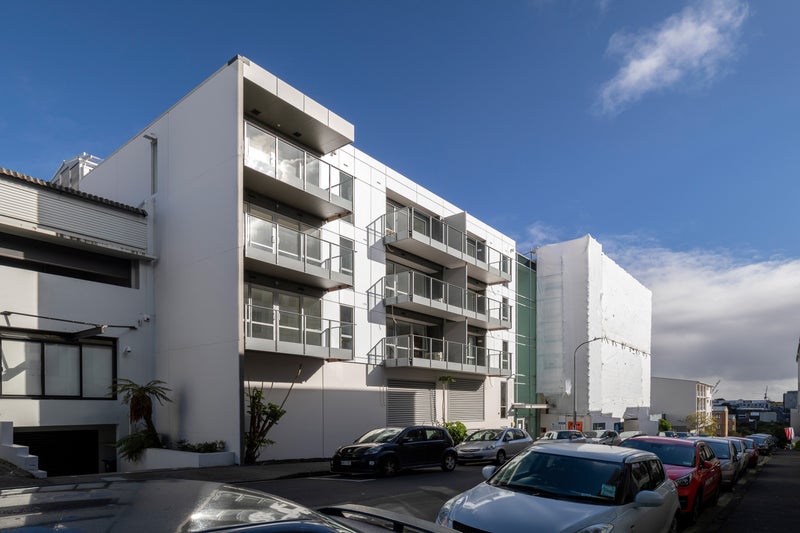 4E/20 Charlotte Street, Eden Terrace, Auckland - Carousel 1