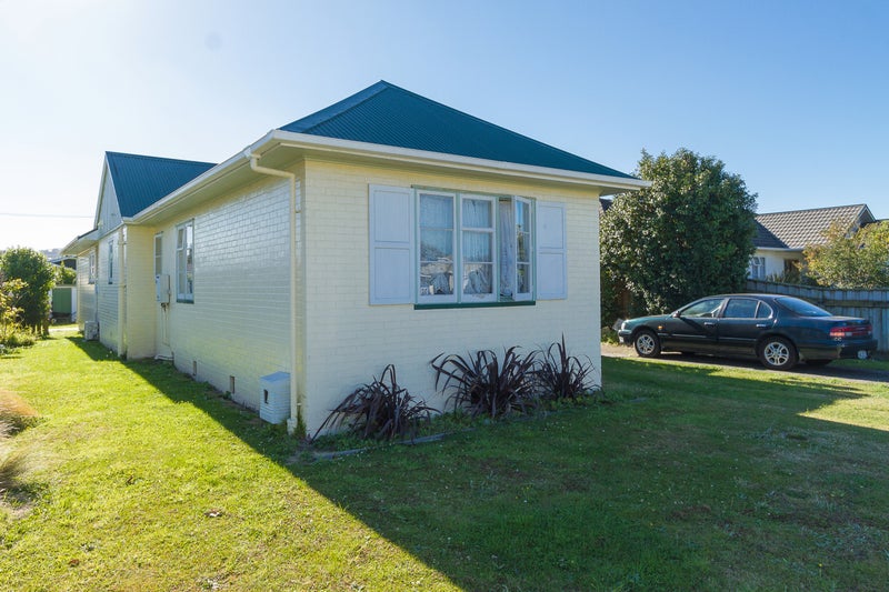 20 Craddock Street, Waterloo, Lower Hutt - Carousel 19