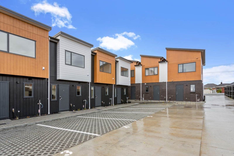 4/403 Blockhouse Bay Road, Blockhouse Bay, Auckland - Carousel 2