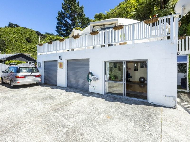 56 Bridge Road, Birchville, Upper Hutt - Carousel 1