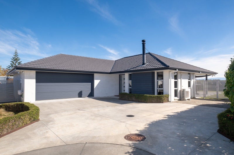 5 Waitaha Place, Clive, Clive - Carousel 2