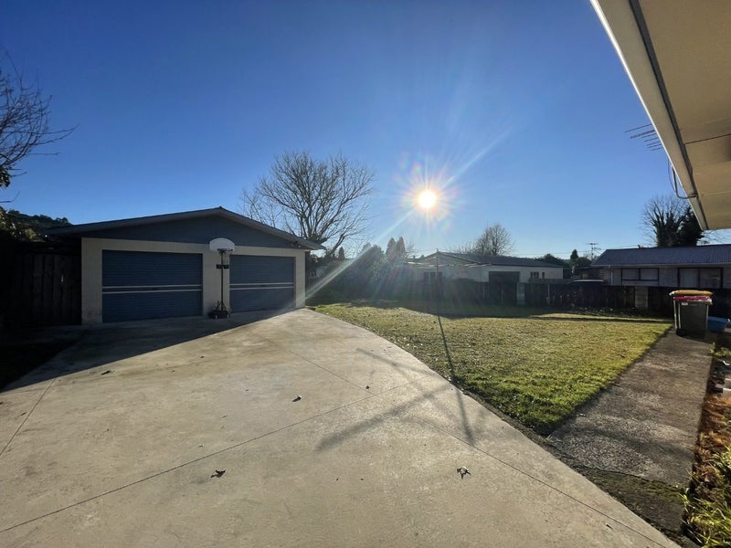 28 Lisa Crescent, Mangakakahi, Rotorua - Carousel 2