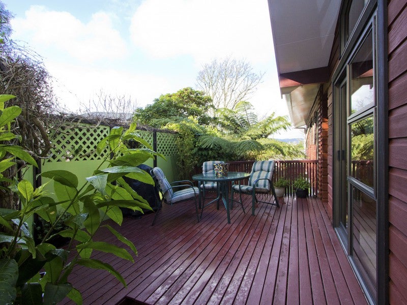 168A Miromiro Road, Normandale, Lower Hutt - Carousel 2