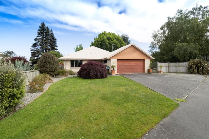 2 Birchside Lane, Tinwald, Ashburton - Carousel 1
