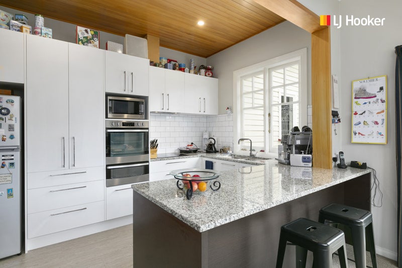 28 Rosebery Street, Belleknowes, Dunedin - Carousel 2