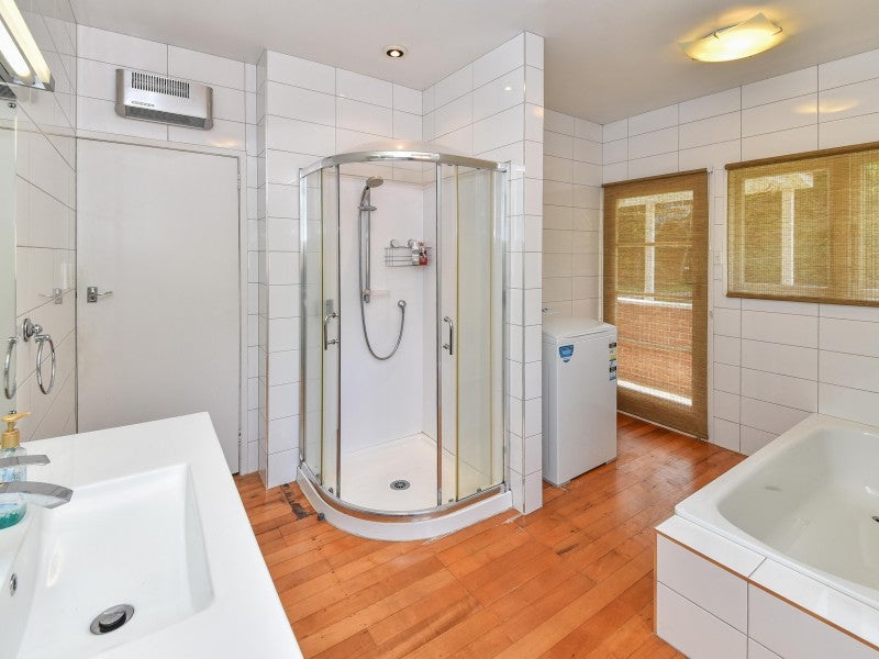 14 Claude Road, Hillpark, Auckland - Carousel 26