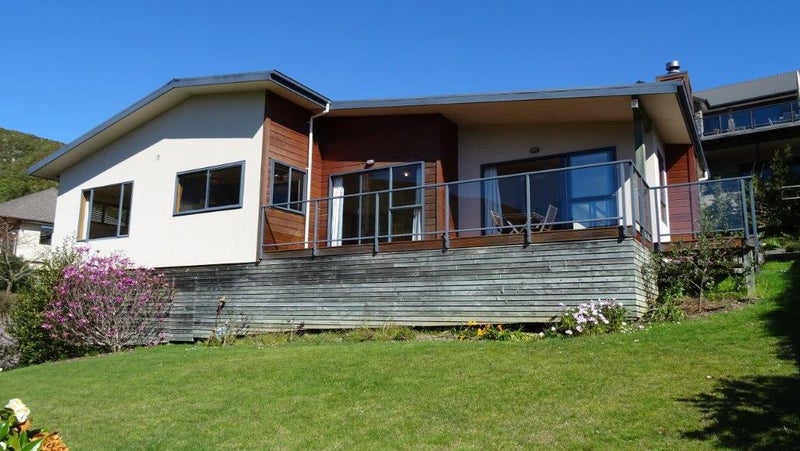 15 Rimu Terrace, Waikawa, Picton - Carousel 21