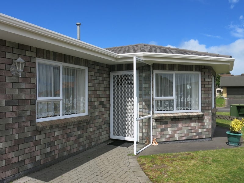 2 Loader Place, Tawhero, Whanganui - Carousel 2
