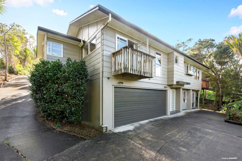 2/31 Tui Glen Road, Birkenhead, Auckland - Carousel 1