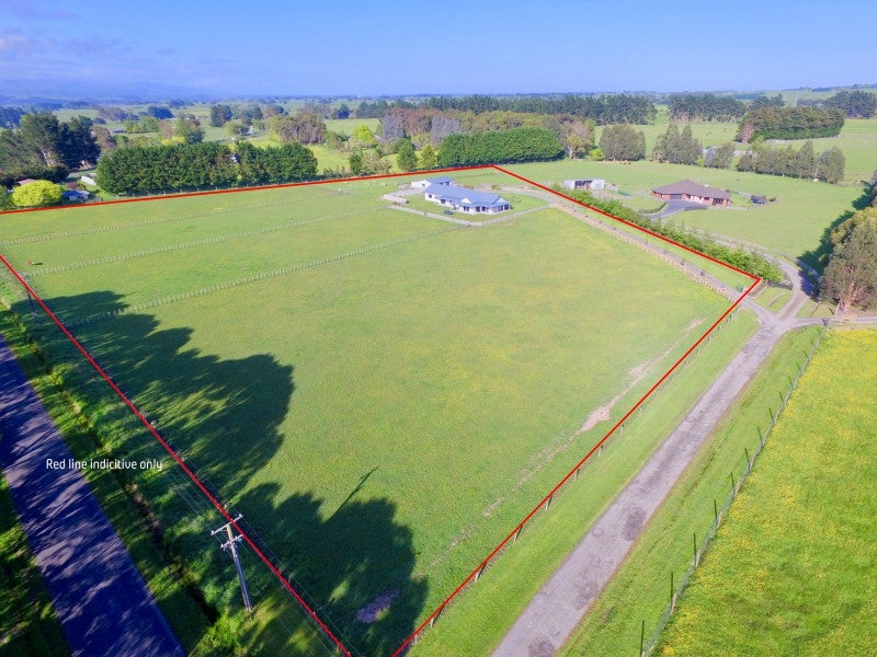 38C Grove Road, Ashhurst, Palmerston North - Carousel 2