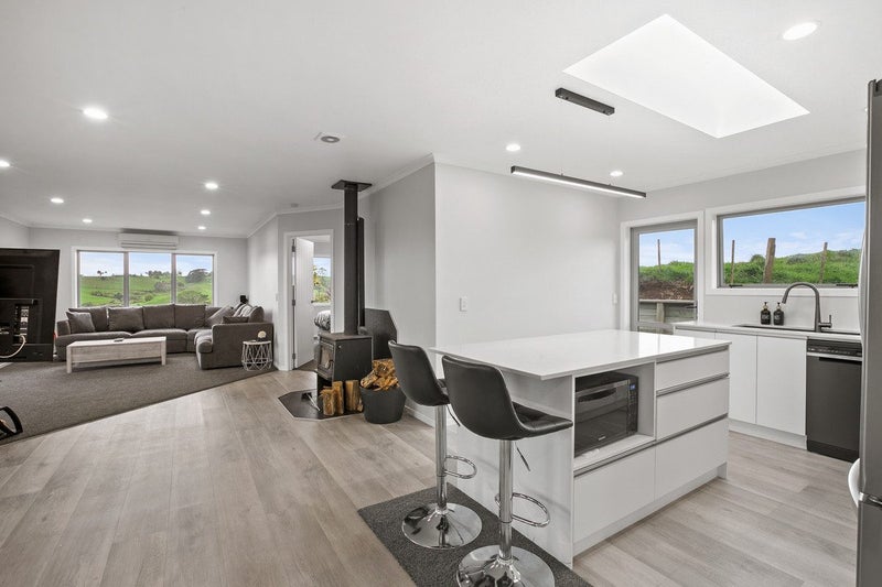 350 Awai Road, New Plymouth - Carousel 2