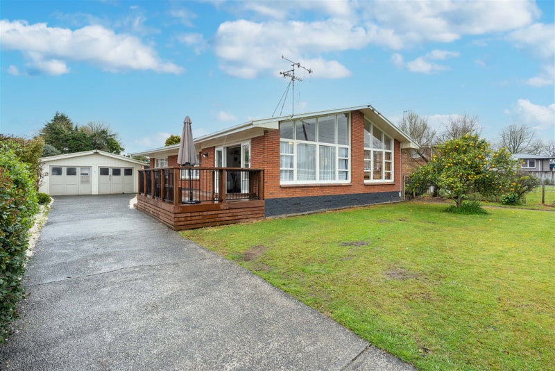 291 Bankwood Road, Chartwell, Hamilton - Carousel 1
