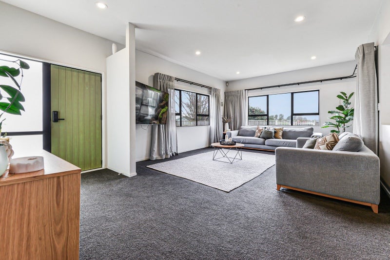 23 Bartholomew Drive, Nawton, Hamilton - Carousel 1