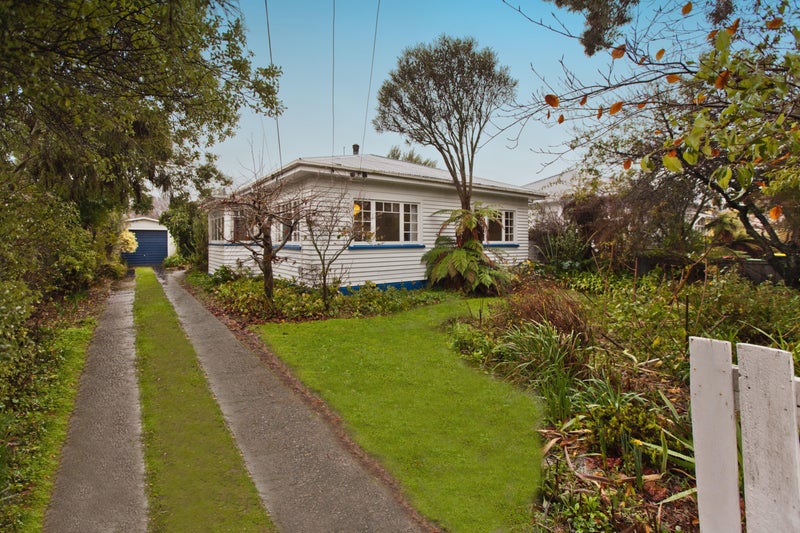 73 Martin Avenue, Beckenham, Christchurch - Carousel 1