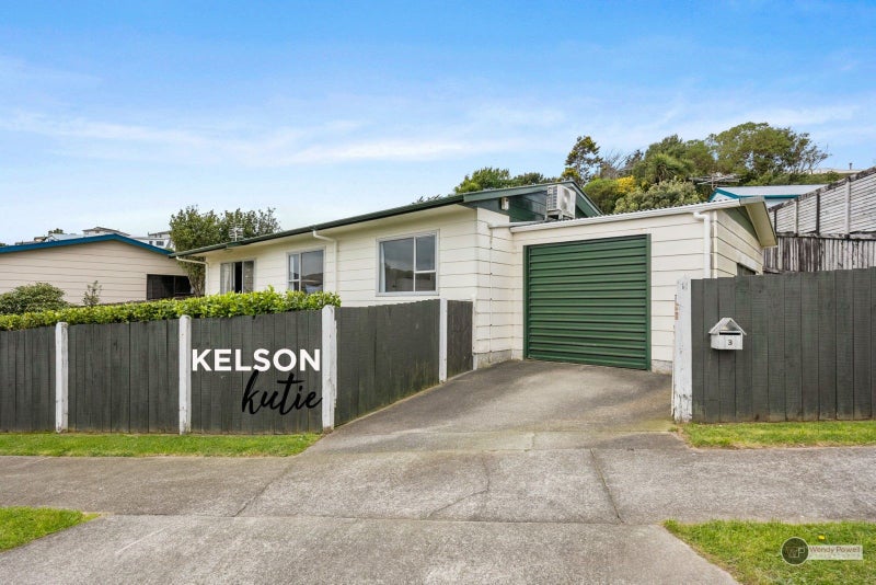 3 Mossburn Grove, Kelson, Lower Hutt - Carousel 1