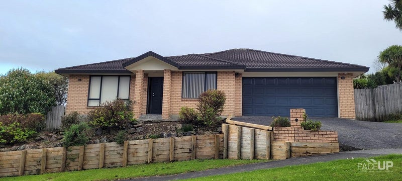 13 Gendo Avenue, Henderson, Auckland - Carousel 1