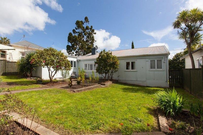 27 Webber Street, Westmere, Auckland - Carousel 2