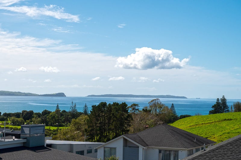 53 Te Oneroa Way, Long Bay, Auckland - Carousel 2