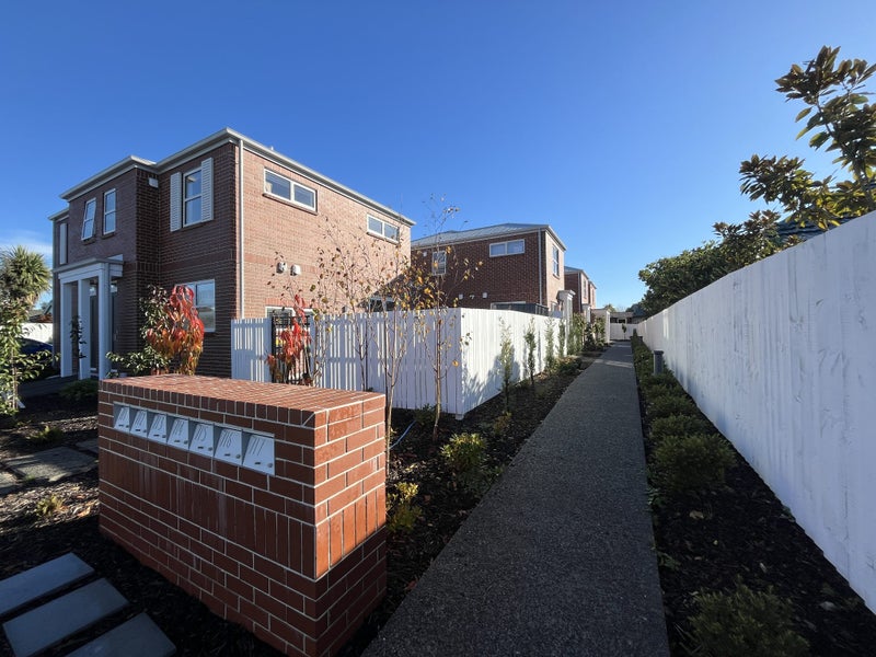 6/7 Hercules Street, Shirley, Christchurch - Carousel 12